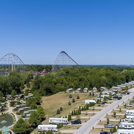 Worlds Of Fun Village Канзас-Сіті Екстер'єр фото